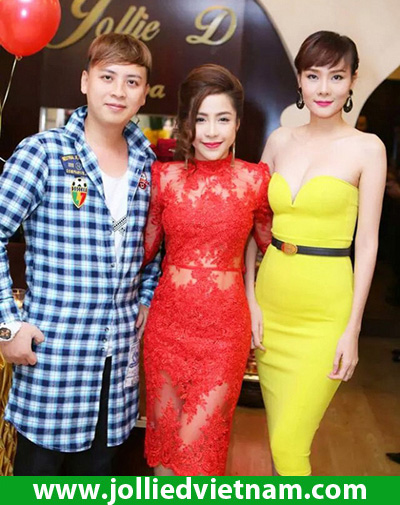 Hot girl Linh Jollie tưng bừng khai trương Jollie D Spa TP.HCM